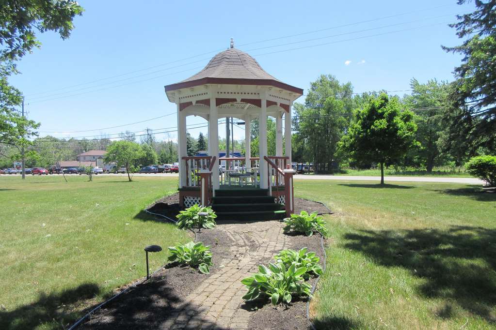 Hotel Village Haven & Extended Clarence