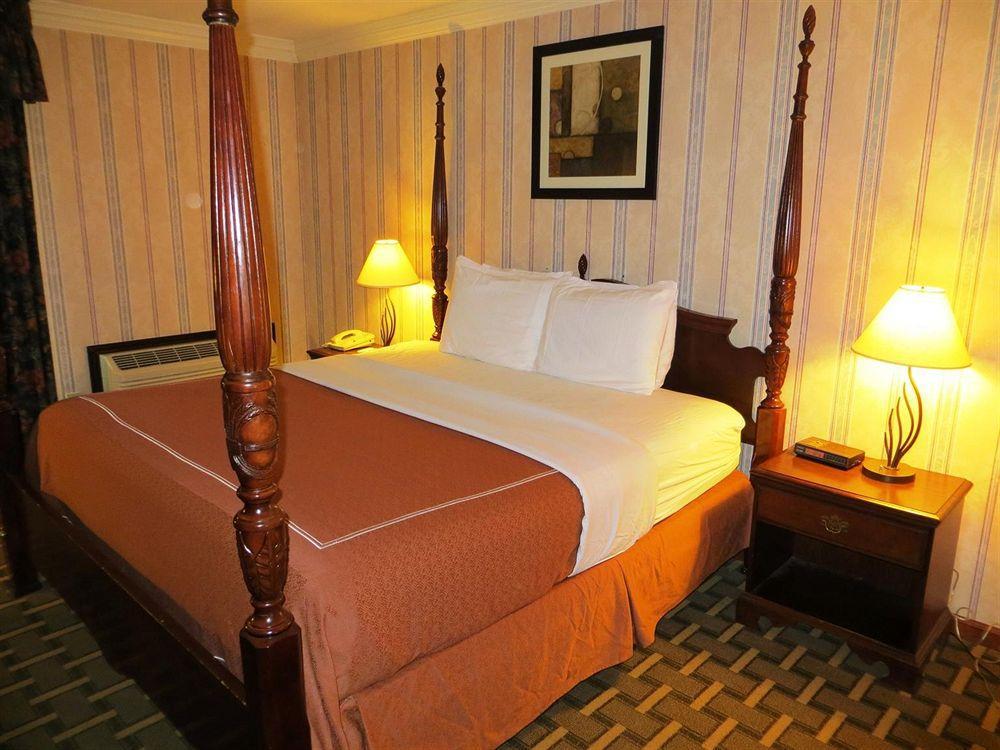 Village Haven & Extended Hotel