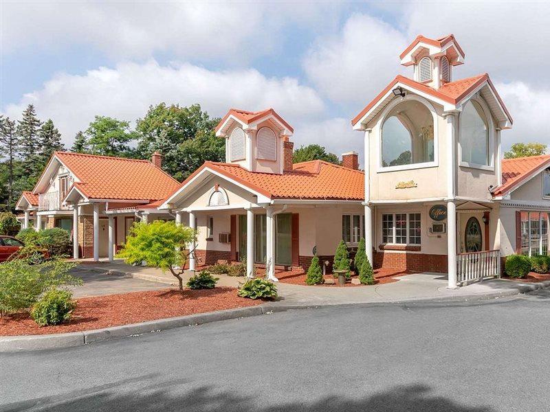 Village Haven & Extended Hotel *