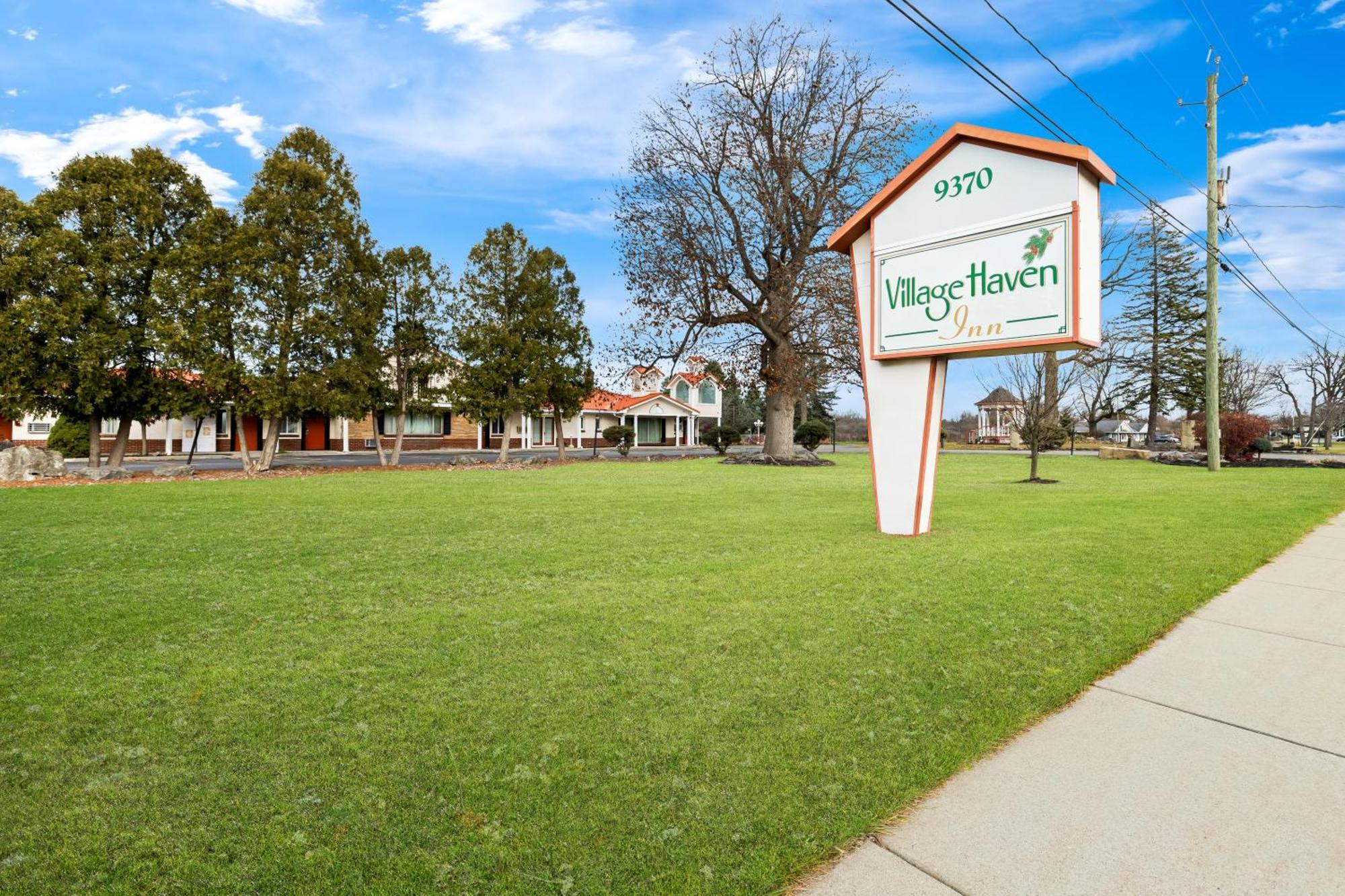 Village Haven & Extended Hotel Clarence