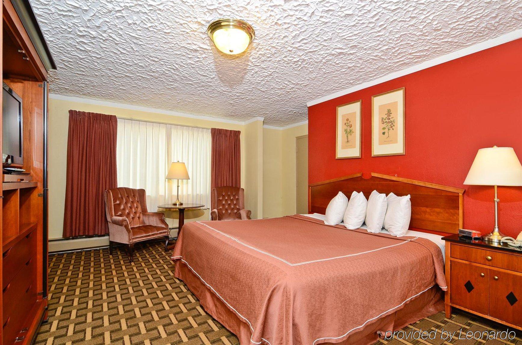 Village Haven & Extended Hotel Clarence